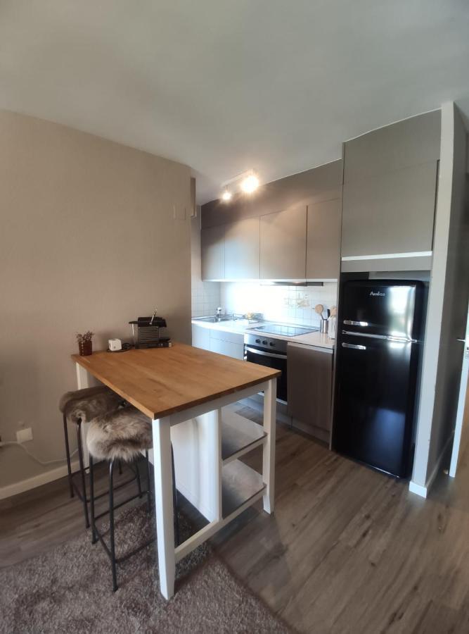 Apartamento D'Ousseau Jaca Exterior photo